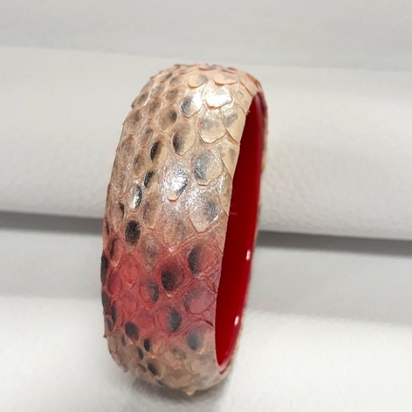 Hand Painted/ Python Snakeskin Chunky Bangle Bracelet / Pink/ Red - Picture 13 of 15